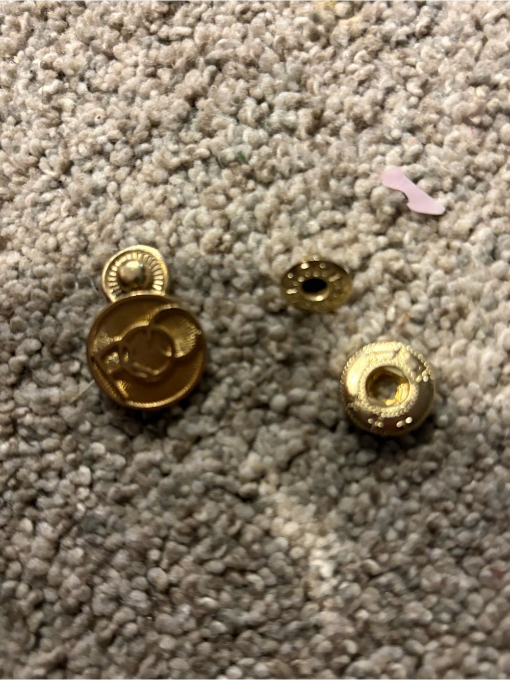 Lot of 4 vintage buttons